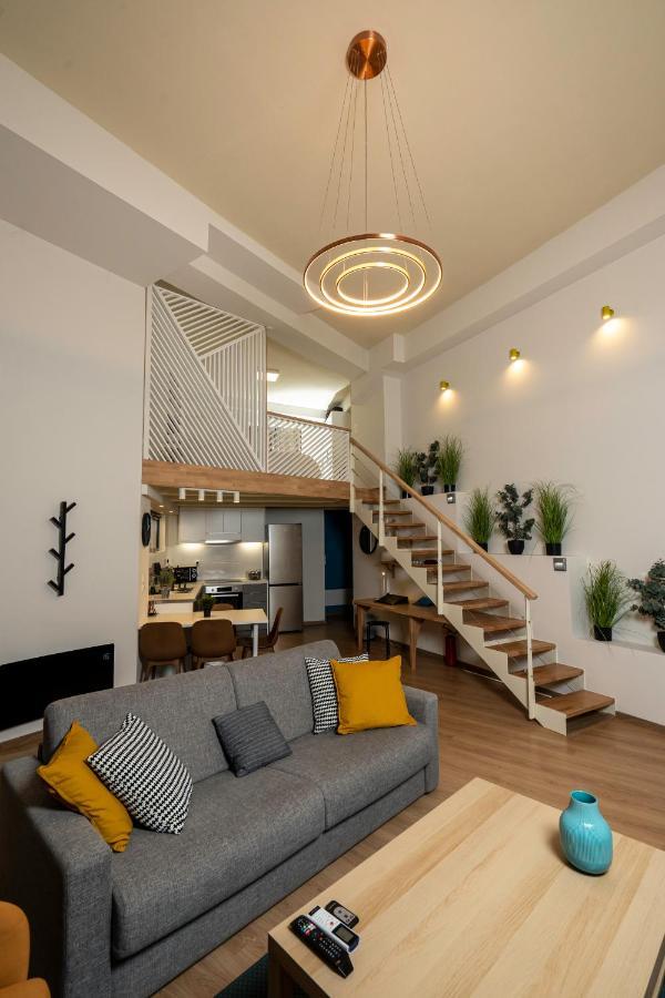 City Center Ground Loft - Янина Экстерьер фото